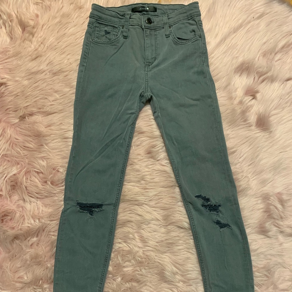 Joe’s Jeans distressed skinny
